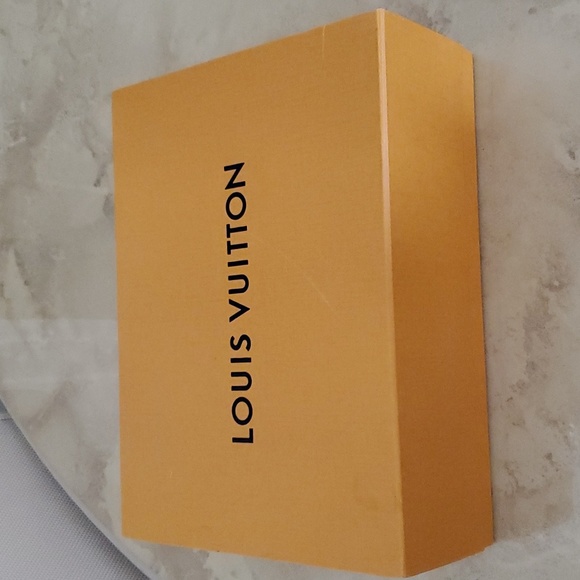 Authentic Louis Vuitton Box - Picture 1 of 8